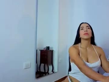 leah_evans3 on Chaturbate