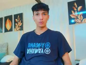 lean_portman on Chaturbate