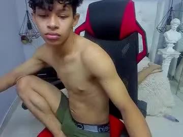 leslieanddrako on Chaturbate