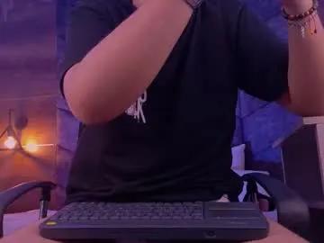 liamthunder05_ on Chaturbate