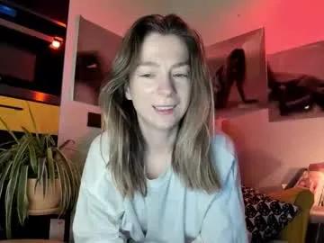 lil_uff from Chaturbate