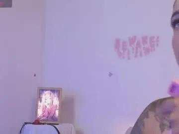 linoshka_1 on Chaturbate