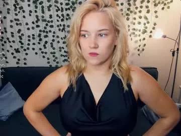 little__caprice on Chaturbate 