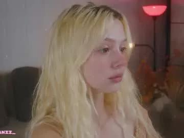 little_anitta on Chaturbate 