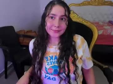 little_sparkles_0f_l0v3 on Chaturbate