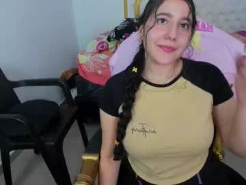little_sparkles_0f_l0v3 on Chaturbate