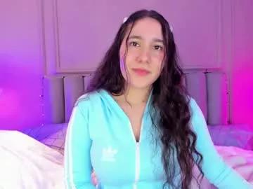 little_sparkles_0f_l0v3 on Chaturbate
