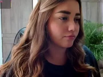 lucia_star_ from Chaturbate