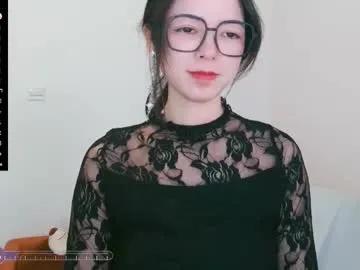 luckrose on Chaturbate