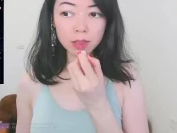 luckrose on Chaturbate