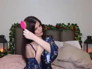 lucy1990xxx on Chaturbate