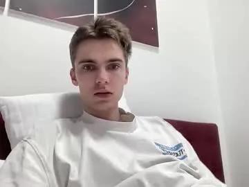 luis_7777 on Chaturbate