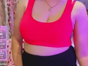 luisa_rosee on Chaturbate