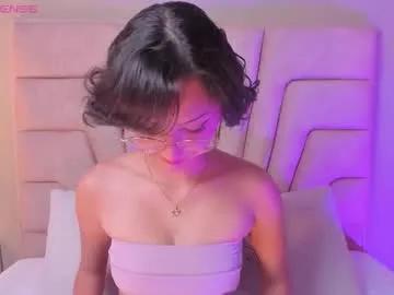 lyalee on Chaturbate