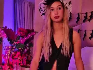 maevedream on Chaturbate