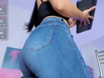 maithe_022 on Chaturbate