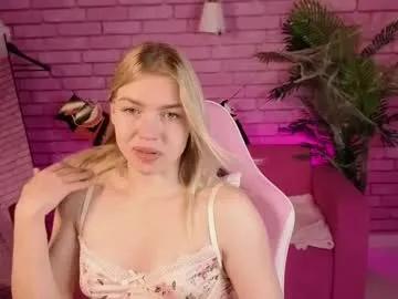 margo_robbbie on Chaturbate