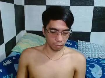 massive_boner02 on Chaturbate