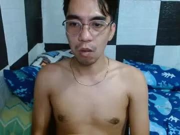 massive_boner02 on Chaturbate
