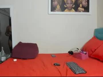 meganhotxx2 on Chaturbate