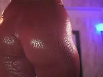 mia_coliin on Chaturbate