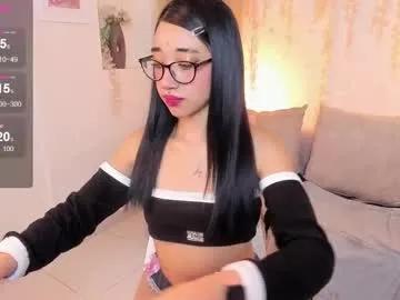 mia_corner on Chaturbate