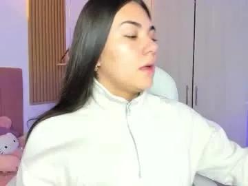 mia_nevaeh on Chaturbate