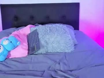 mia_thompson006 on Chaturbate