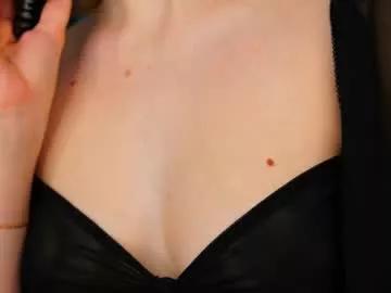 miamoreira on Chaturbate 