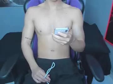 michael_twink18 on Chaturbate