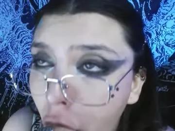 mikaskullcs on Chaturbate