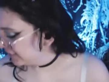 mikaskullcs on Chaturbate