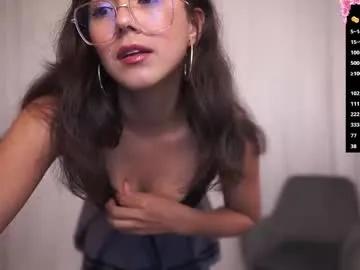 milanianew on Chaturbate