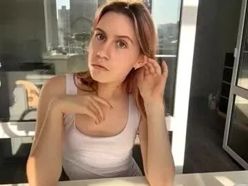 mishahartwigsen on Chaturbate