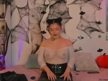 naughty_fun_room on Chaturbate