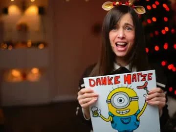 newchloe18 on Chaturbate