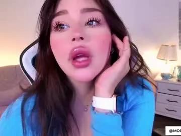 nicolthompsonn on Chaturbate