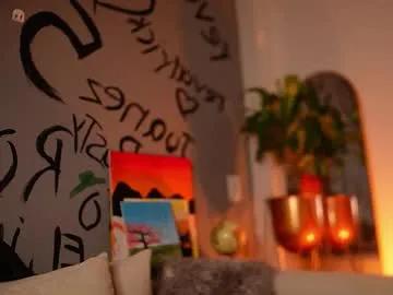 noha_miler from Chaturbate