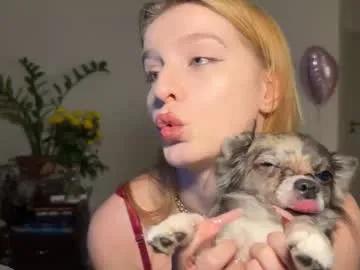 nura_foxx on Chaturbate