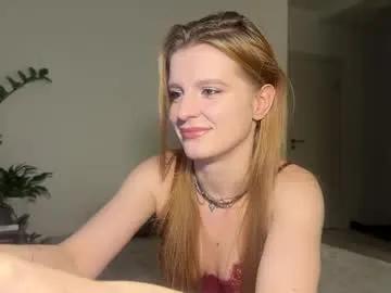 nura_foxx on Chaturbate