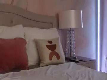 oliviasway on Chaturbate