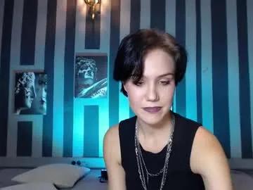 onaloon on Chaturbate