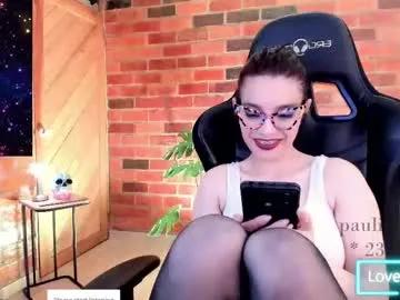 paulinabarnett_ on Chaturbate