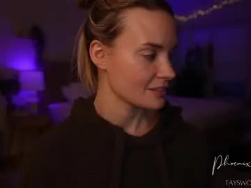 phoenix_taylor on Chaturbate