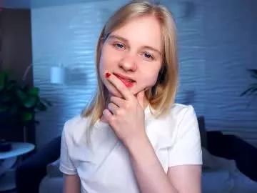 phyllisearney on Chaturbate 