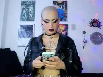 plutonbluemoon_999 on Chaturbate