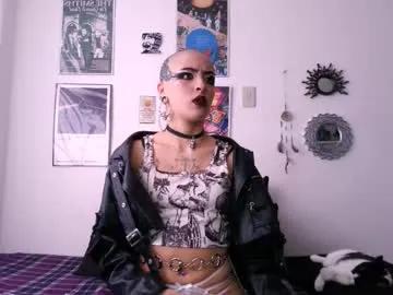 plutonbluemoon_999 on Chaturbate