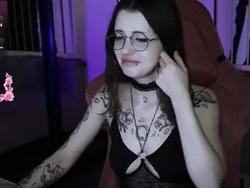 prettybones on Chaturbate