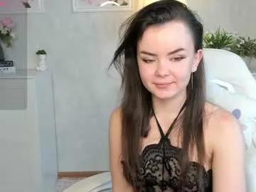 prettyyy_kitty on Chaturbate