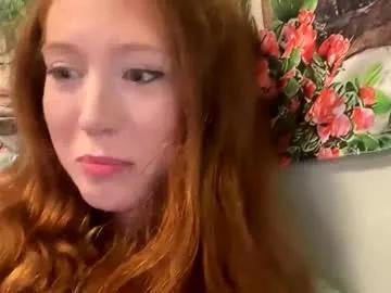 redgingersnapz on Chaturbate
